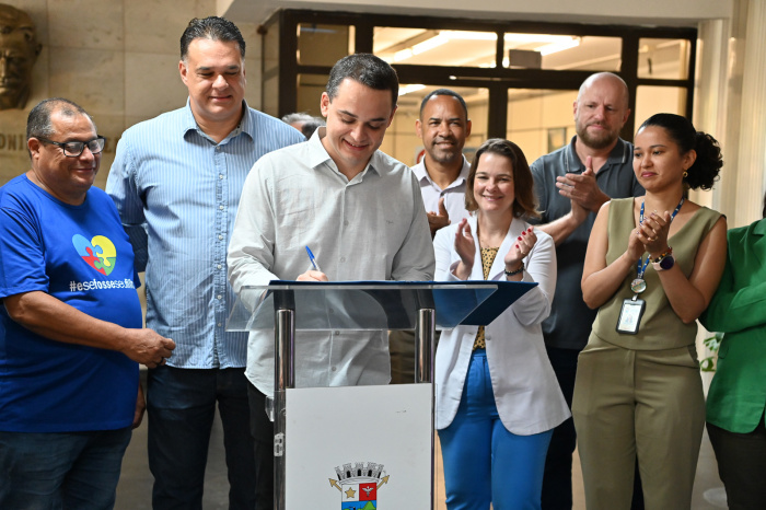 Assinatura da Ordem de Serviço do CRAS de Bento Ferreira