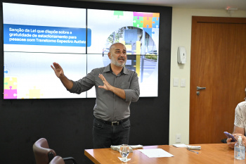 Assinatura Projeto de Lei de gratuidade do Estacionamento de pessoas Autistas