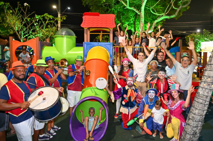 Entrega Parque Kids Praça 3 de Maio