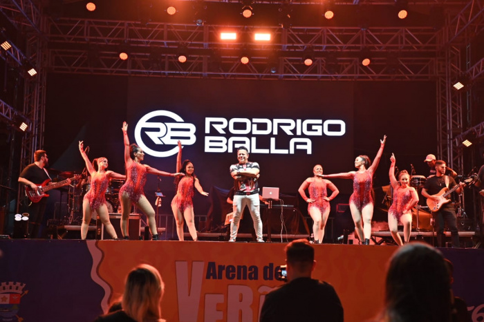 Rodrigo Balla anima Arena de Verão no sábado (6)