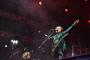 Frejat marca presença na Arena de Verão e contagia o público com seu rock