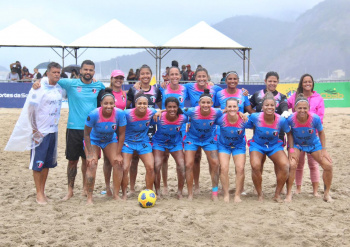 Equipe de beach soccer feminino da Grande São Pedro