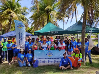 A campanha Praia Limpa está levando conscientização ambiental para banhistas