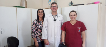 Equipe da Ilha de Santa Maria faz atendimento domiciliar no Asilo dos Idosos