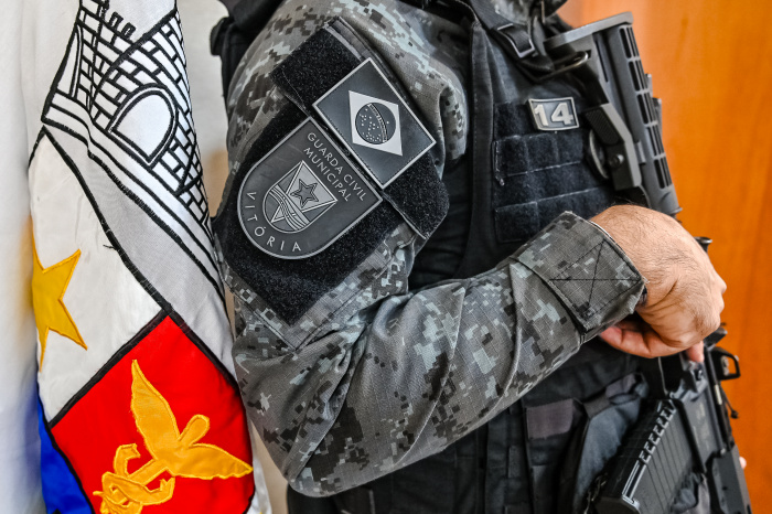 Envio à Câmara de Vereadores do Projeto de Lei que dispõe sobre a indenização das despesas decorrentes da aquisição de uniformes aos Guardas Municipais de Vitória