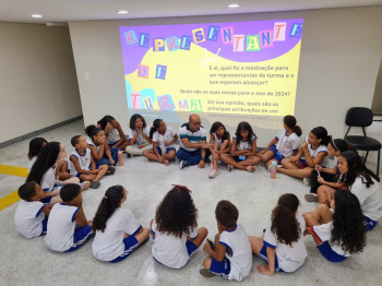 Educação reúne 230 representantes de turma para troca de experiências