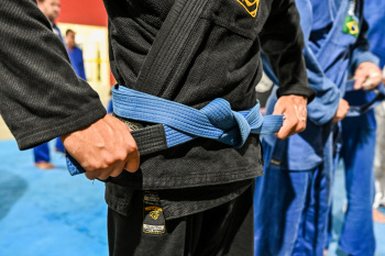 Aula de Jiu Jitsu no CRJ - Centro de Referência da Juventude