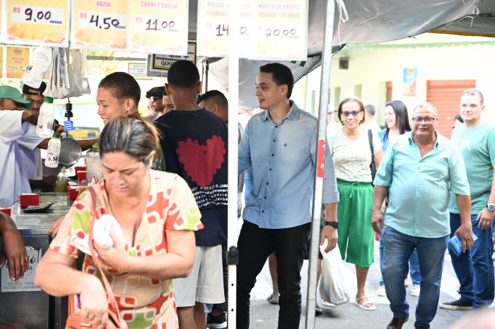 Caminhada na Feira Livre de Santo Antônio