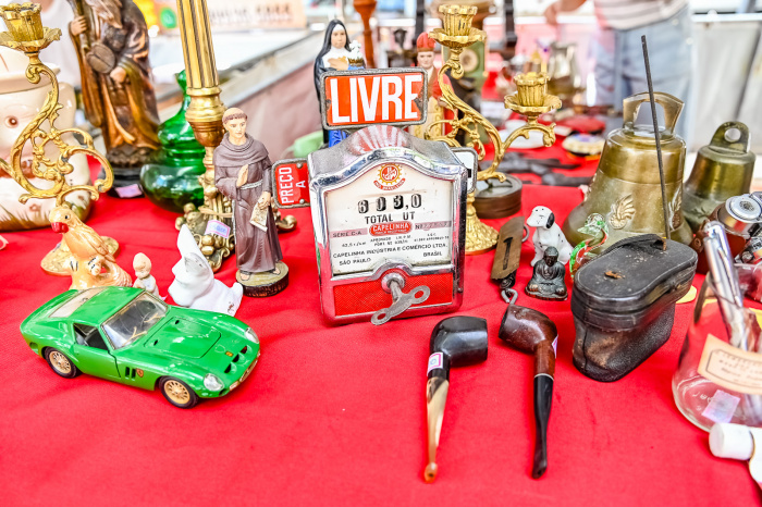 Feira de Antiguidade da Rua da Lama em Jardim da Penha