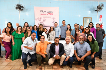 Assinatura do Termo de Colaboração entre a PMV e o Asilo dos Idosos, para Execução do Serviço de Acolhimento em Instituição de Longa Permanência para Idosos em situação de Vulnerabilidade.