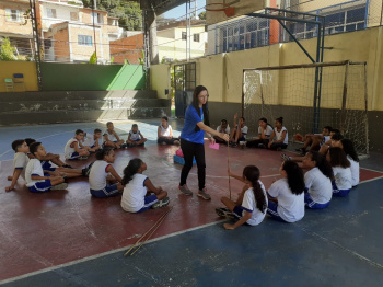 Desafio do Conhecimento encerra projeto Praia Limpa na Emef Heloisa Abreu