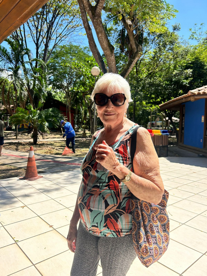 Dona Ana Maria na atividade em comemoração ao Dia Internacional da Pessoa Idosa