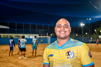 Entrega do Campo de Grama Sintética e Campo de Areia da Praia do Suá.