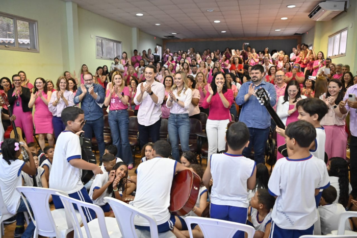 Educação celebra Dia do Professor e do Servidor Público com homenagem e reconhecimento