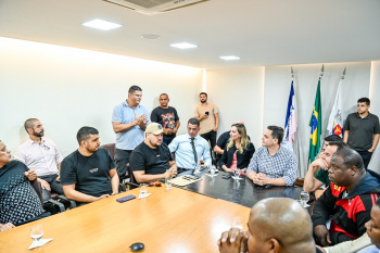Reunião com carnavalescos e representantes da Liesge