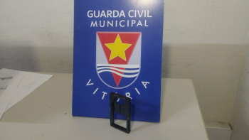 Dispositivo é conhecido por armazenar cartões nos caixas para aplicação de golpes.