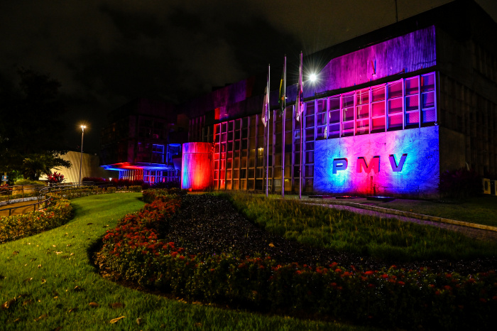 Dia Mundial do Intensivista Luz Vermelha e Azul - Palácio Jerônimo Monteiro