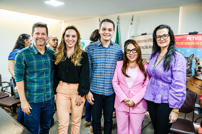 Assinatura do novo contrato do PataVix! Acolhimento e tratamento de animais em risco