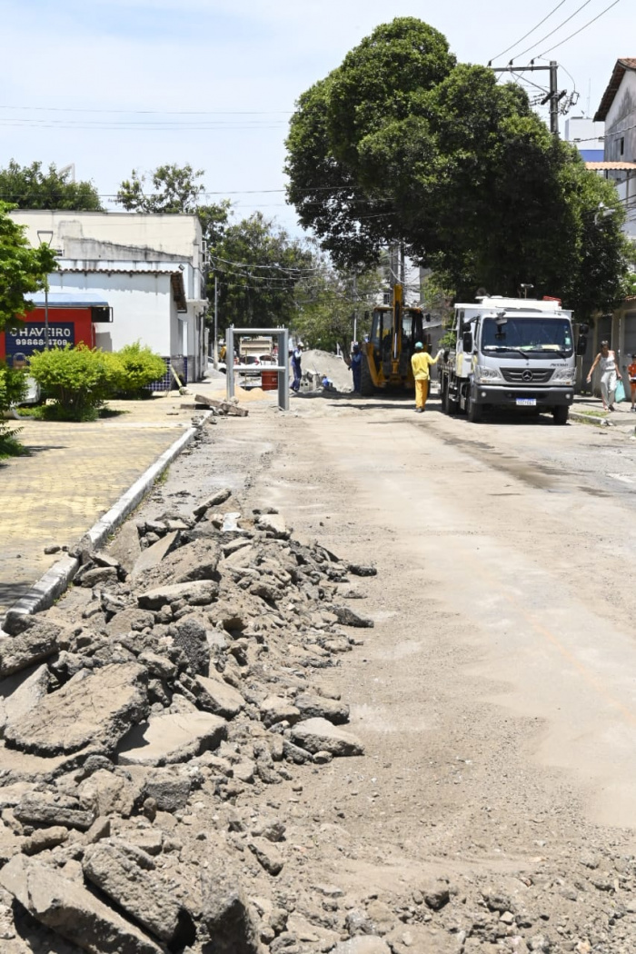 Iniciada obra de macrodrenagem em Jardim Camburi