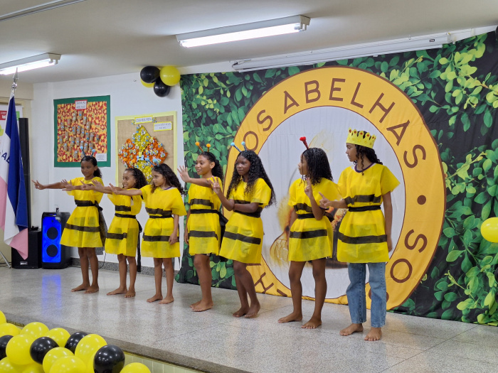 SOS Abelhas: projeto engaja alunos no cuidado com o meio ambiente