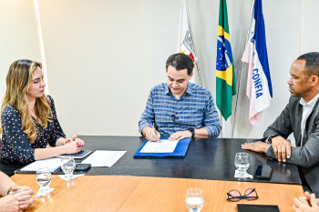 Edital do Projeto Executivo de Engenharia e Execução das Obras de Reurbanização da Praça da Bandeira