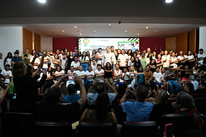 Homenagem aos estudantes da Rede Municipal que foram aprovados no IFES