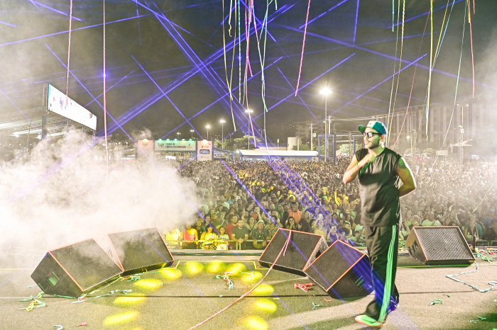 Arena de Verão Show Tomate