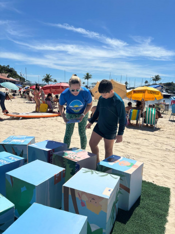Campanha Praia Limpa conscientiza sobre educação ambiental na Orla de Vitória