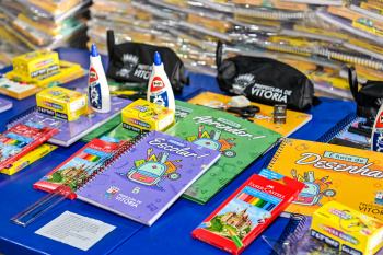 Kit Material Escolar