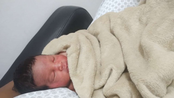 Rhuan precisou ficar na UTIN por ser prematuro, mas está se recuperando bem com o cuidado dos pais
