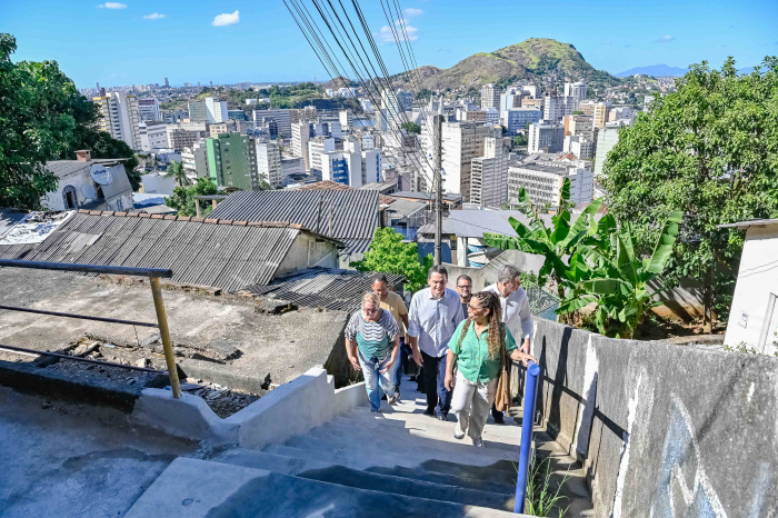 Visita nas Obras das Escadarias do Morro da Fonte Grande