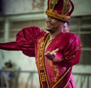 Rei Momo do carnaval de Vitória 2025 Vini Sayos