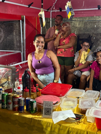 É uma grande oportunidade para nós ambulantes", disse Rafaele.