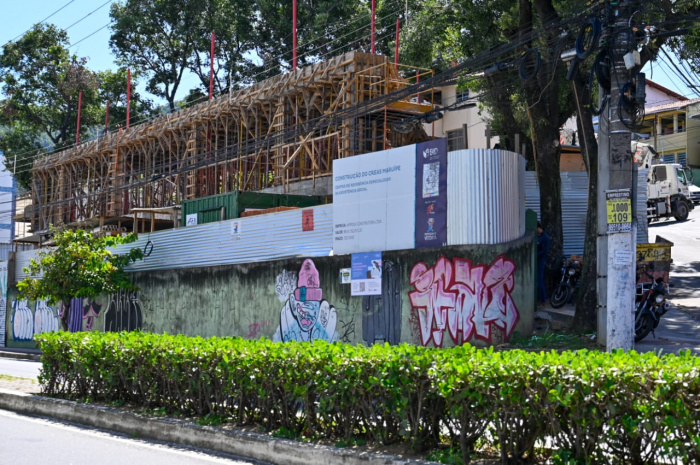 Visita às obras do novo Centro Especializado de Assistência Social de Maruípe
