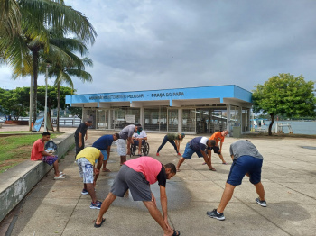 Acolhidos do Abrigo 1 participam de passeio pela Baía de Vitória