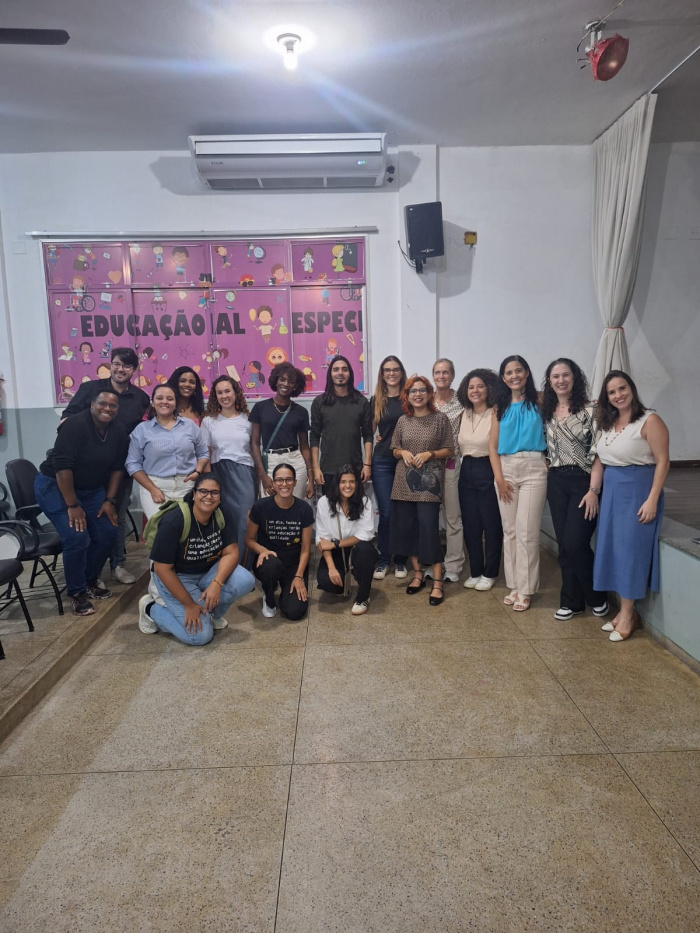 Comitiva visitou "ensinas" na EMEF Orlandina D