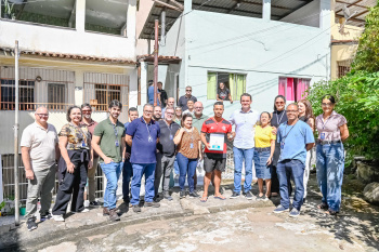 Entrega de duas Reformas do Projeto Minha Casa Feliz e Segura no Bairro Ilha do Príncipe
