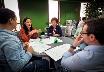 Secretária Juliana Rohsner participa de encontro com lideranças de todo o país, em São Paulo