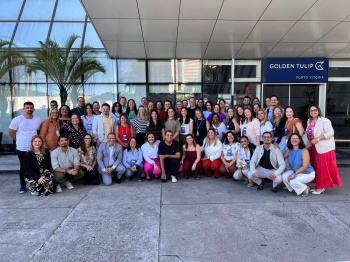 Líderes educacionais debatem a alfabetização durante seminário em Vitória