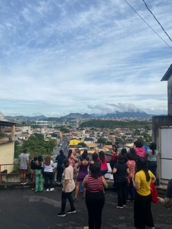CMEI Álvaro Fernandes Lima promove caminhada para valorizar saberes e memórias da comunidade