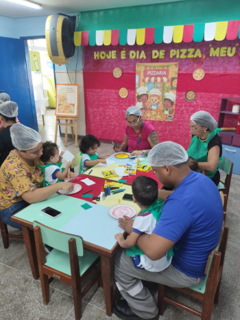 CMEI TI Silvanete celebra a Semana da Família com oficinas inspiradas nas regiões do Brasil