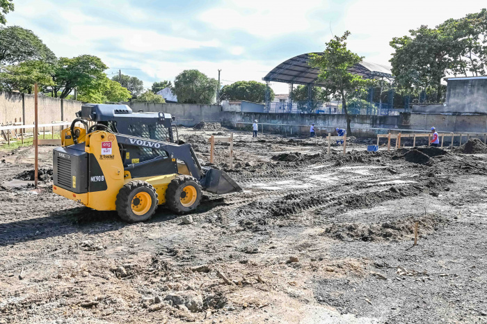 Visita as Obras da Unidade de saúde do Bairro República