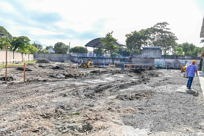 Visita as Obras da Unidade de saúde do Bairro República