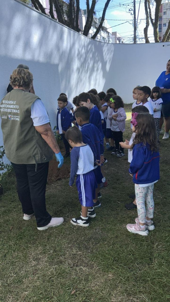 Projeto Restingar encanta crianças do CMEI Cida Barreto