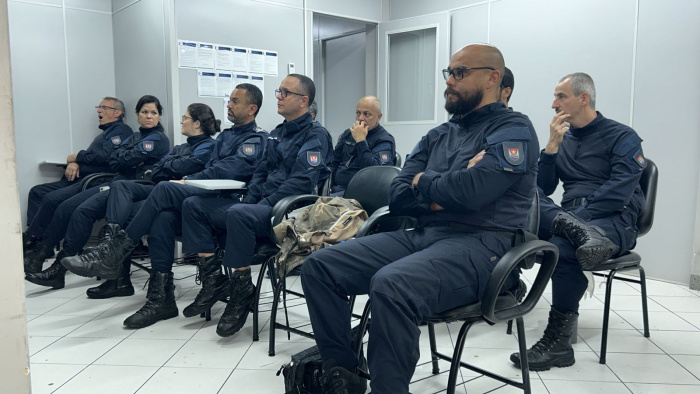Curso de formação para guardas municipais de Vitória