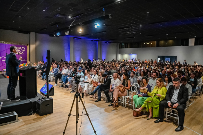 Meeting de Educação da Rede Tribuna