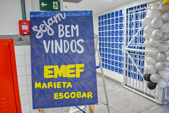 Entrega da Reforma da EMEF Marieta Escobar e Vitória Com Você