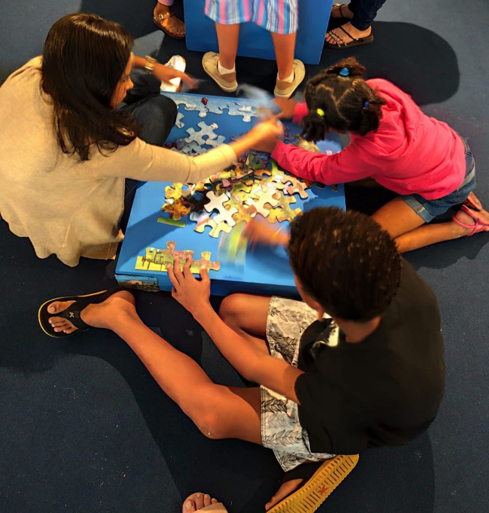 Crianças e adolescentes acolhidas no Centro de Convivência 2 participam de programação de férias