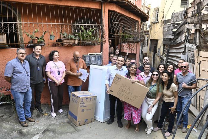 Casa Feliz e Segura: Glacioni Conceição recebe melhorias habitacionais em sua residência
