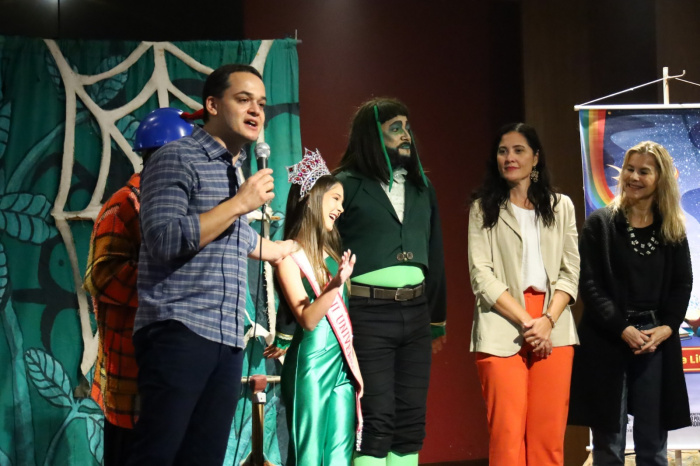 Apresentação celebrou os 31 anos do projeto Viagem Pela Literatura completados hoje.
